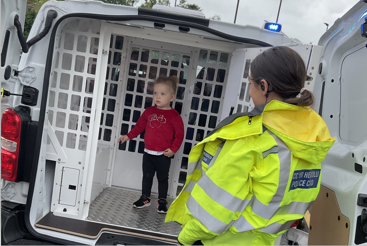 child in police van